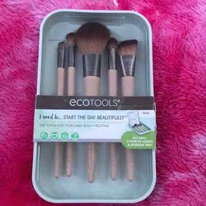 makeup brushes
